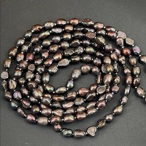 2.11.26-10Versatile 28” Iridescent Baroque Freshwater Pearl Necklace
